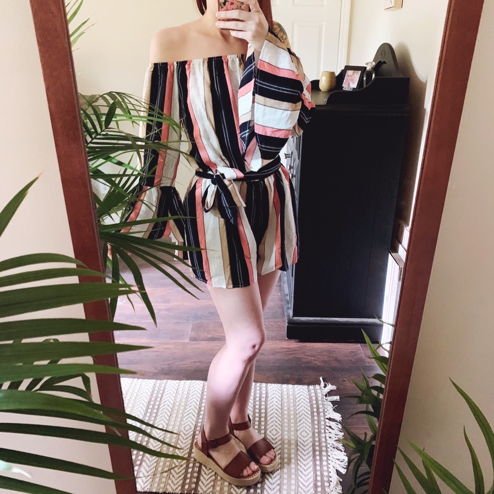 Bell Sleeve Off-the-shoulder Romper